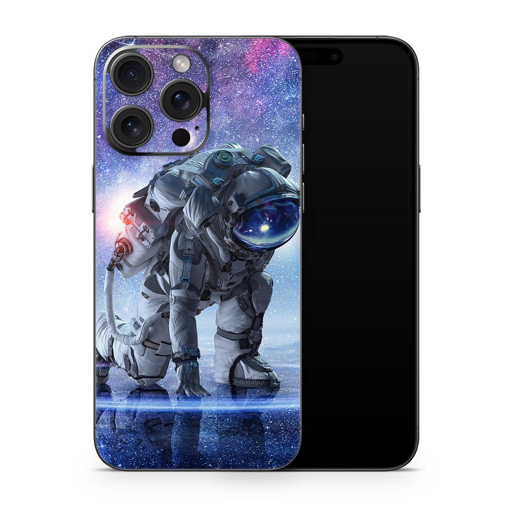 Space Man iPhone 15 Skin